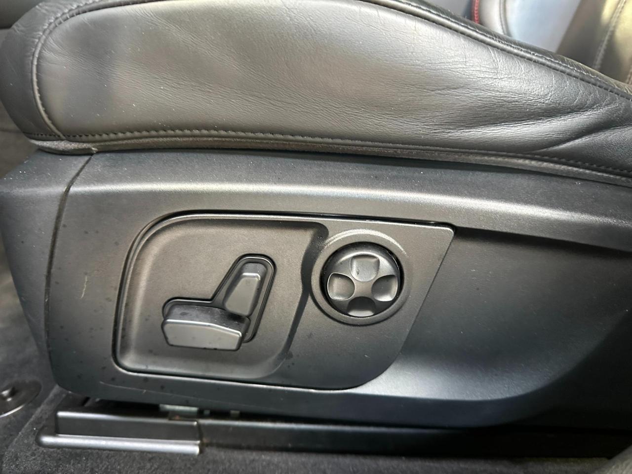 Maserati Levante 3.0 V6 Gransport 250cv - Tetto - Carplay - IVA