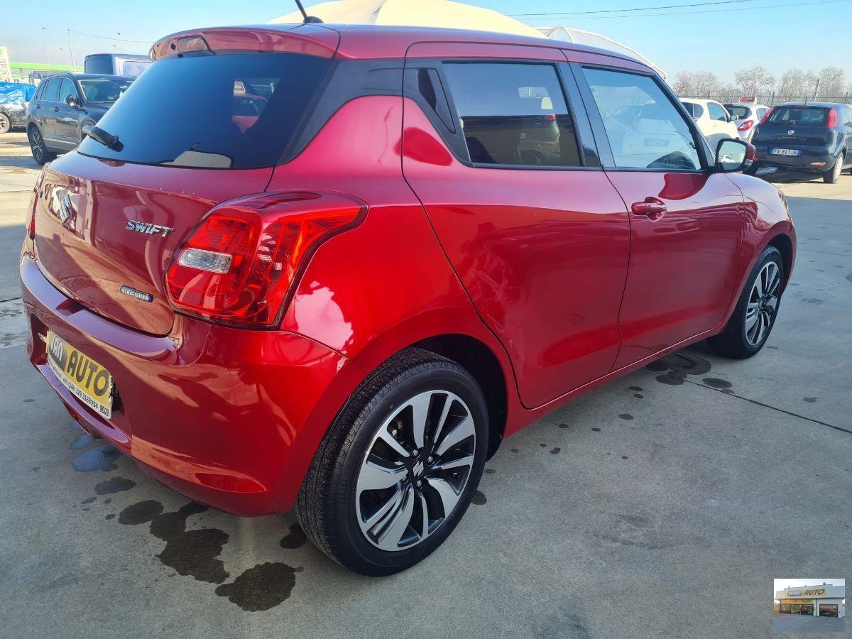 SUZUKI Swift 1.2 Hybrid Top