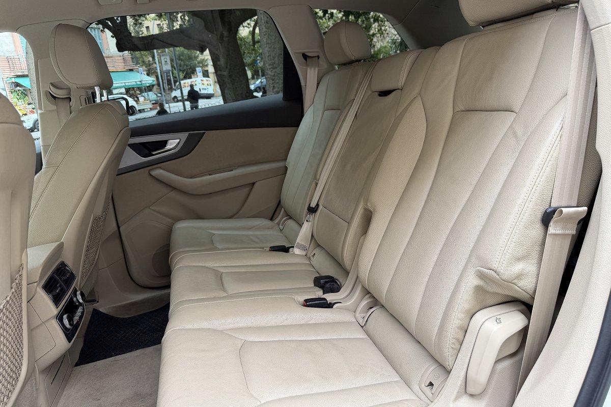 AUDI Q7 3.0 TDI 272 CV quattro tiptronic