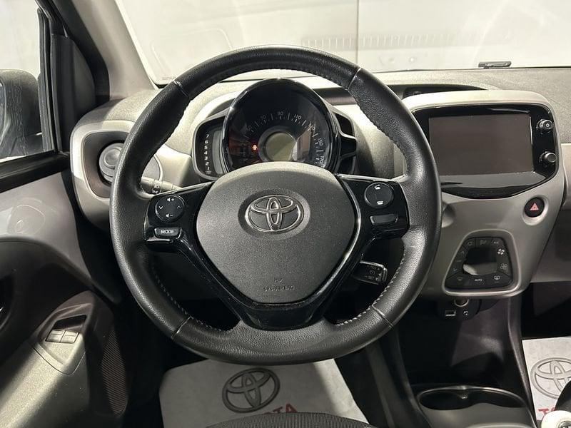Toyota Aygo Aygo 1.0 VVT-i 69 CV 5 porte x-play