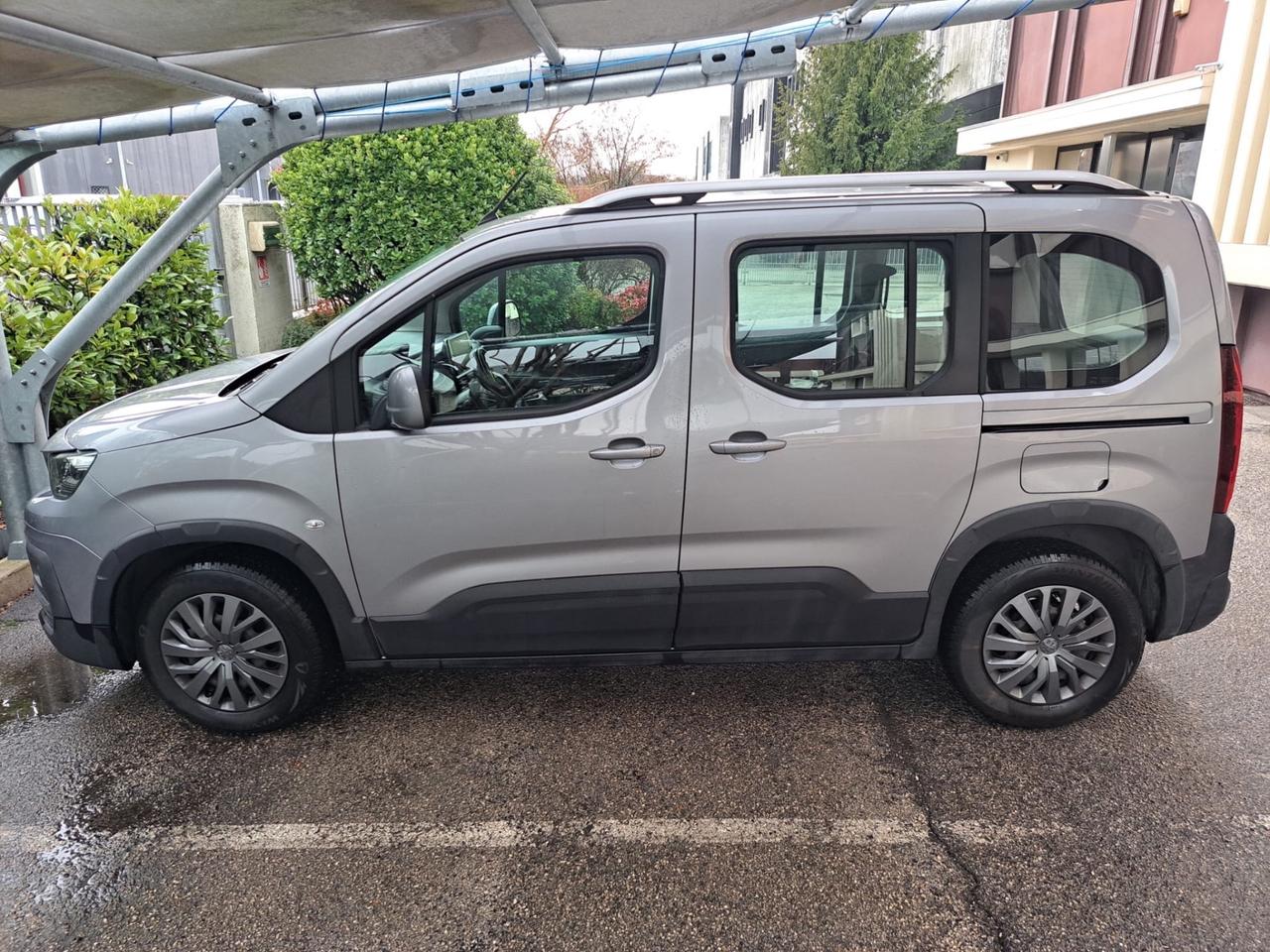 Peugeot Rifter BlueHDi 130 S&S Allure Standard