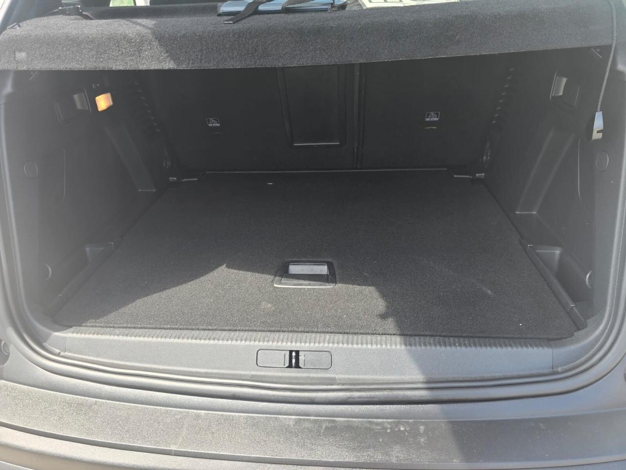 Peugeot 3008 BlueHDi 130 S&S Business