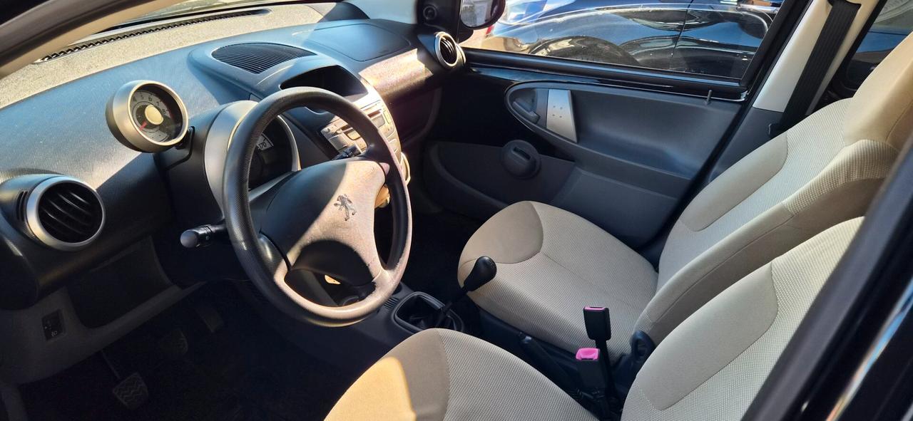 Peugeot 107 1.0 68CV 5p. SOLO 76MILAKM