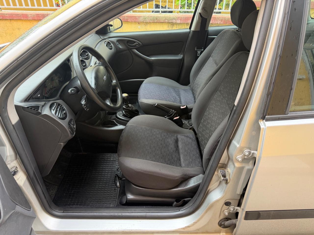 Ford Focus 1.8 TDDi cat SW Ambiente