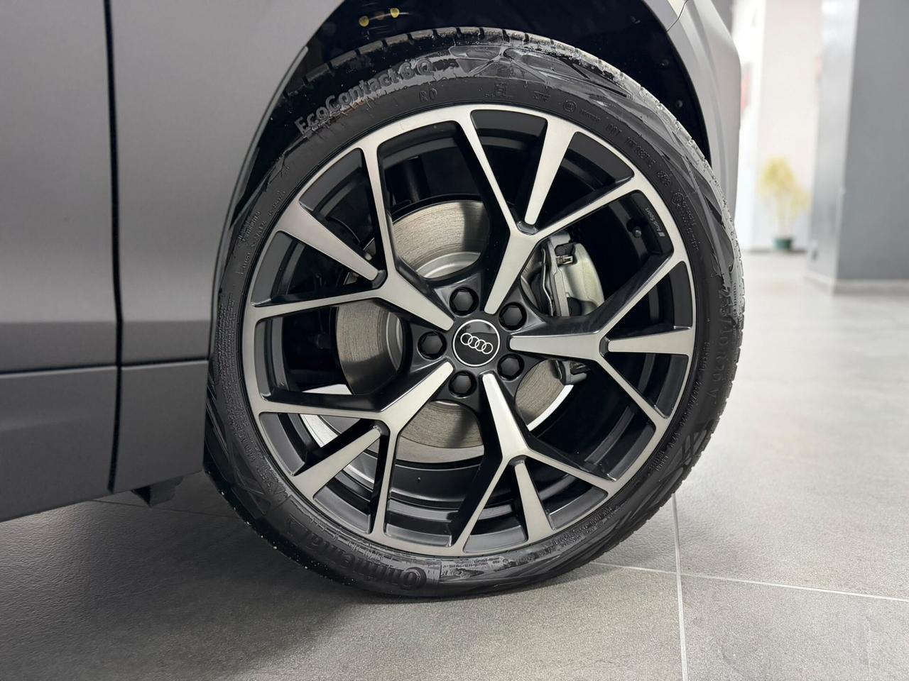 Audi Q3 35 TDI S tronic line edition