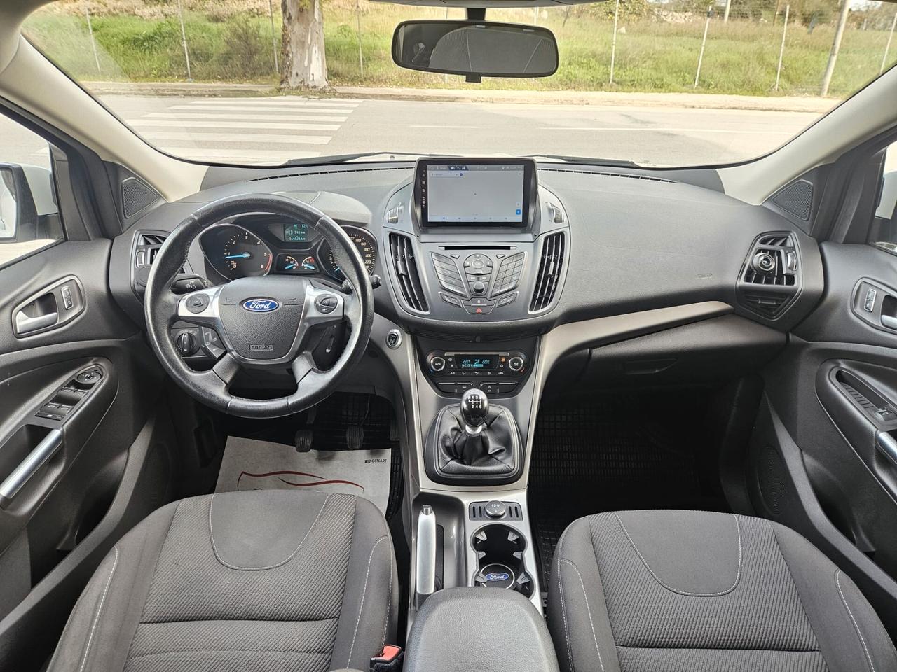 Ford Kuga 2WD 2.0 88kw 120cv FULL