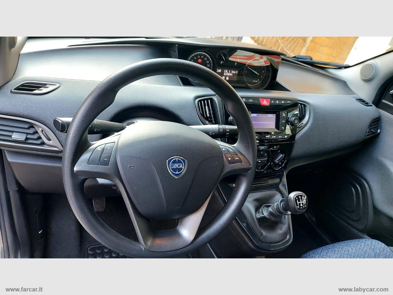 LANCIA Ypsilon 1.0 FireFly 5pS&S Hyb. Eco Silv. SUPER PROMO