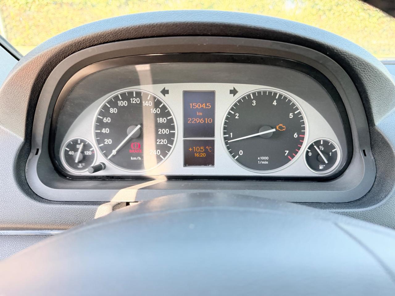 Mercedes-benz B 200 Turbo Sport