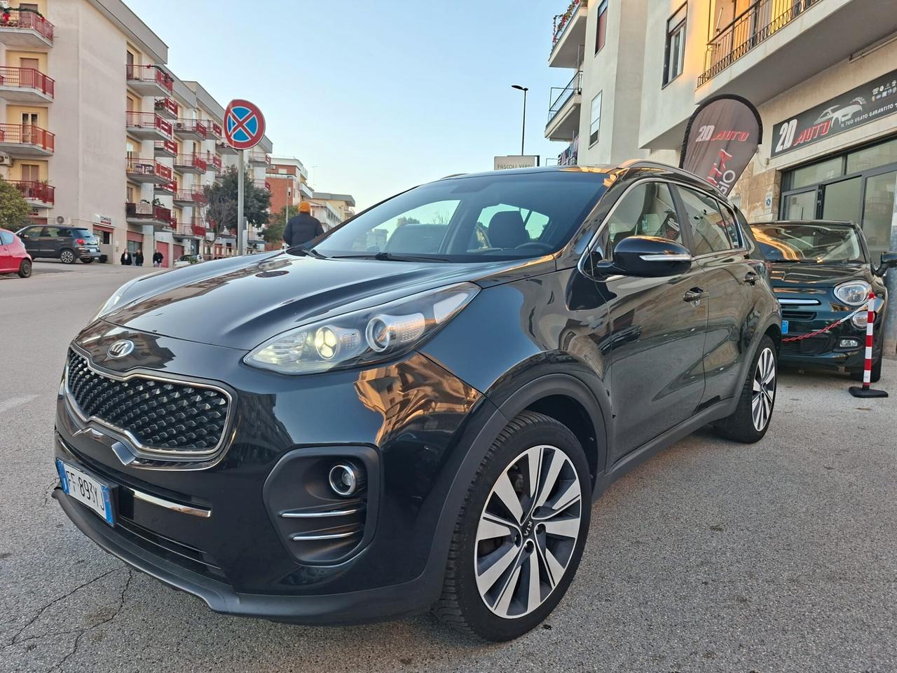 Kia Sportage 1.7 CRDI 2WD Cool * Pelle * Navi * Garantita 12 Mesi