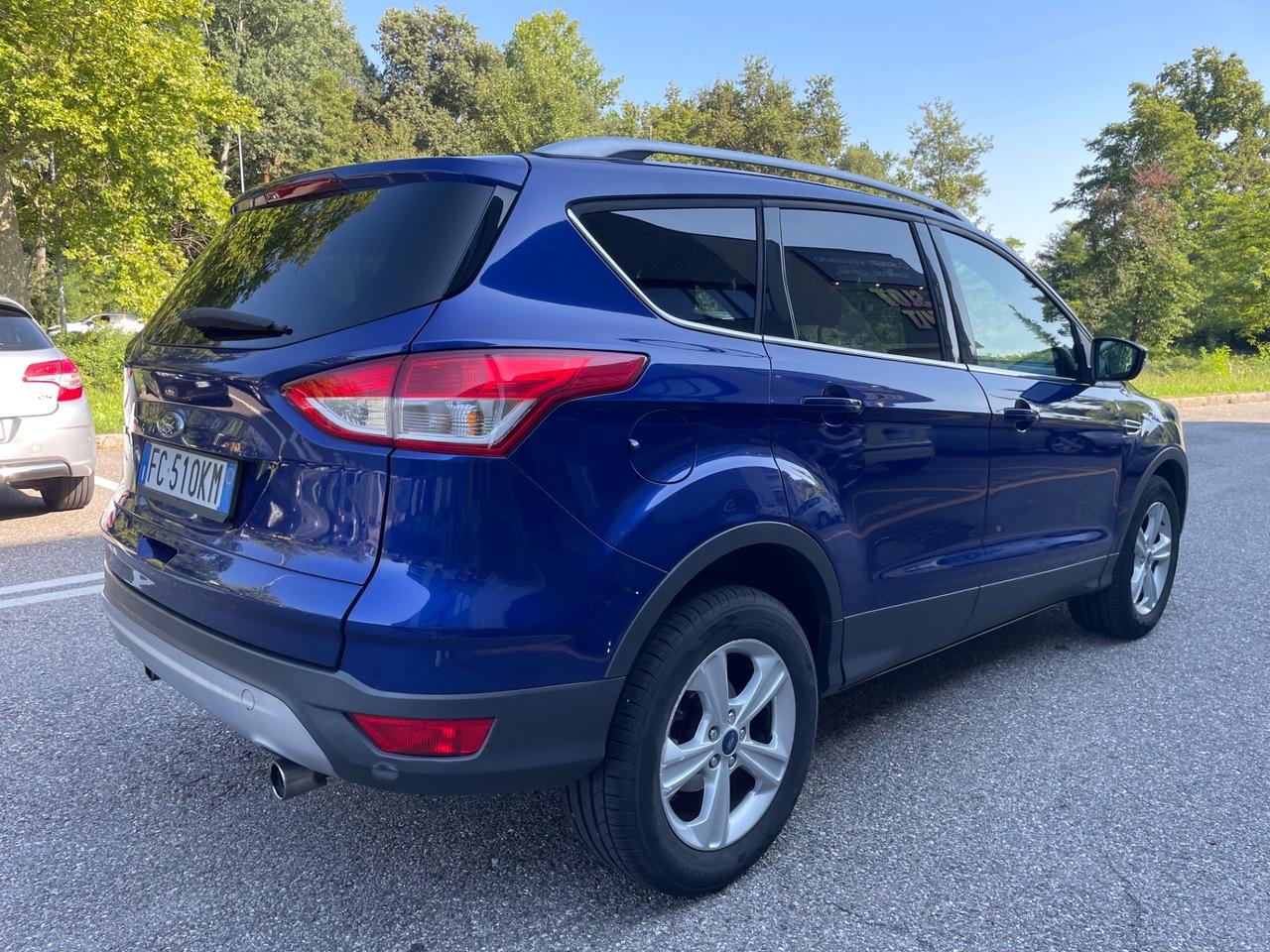 Ford Kuga 2.0 TDCI 140 CV 2WD*Neopatentati*Cerchi*