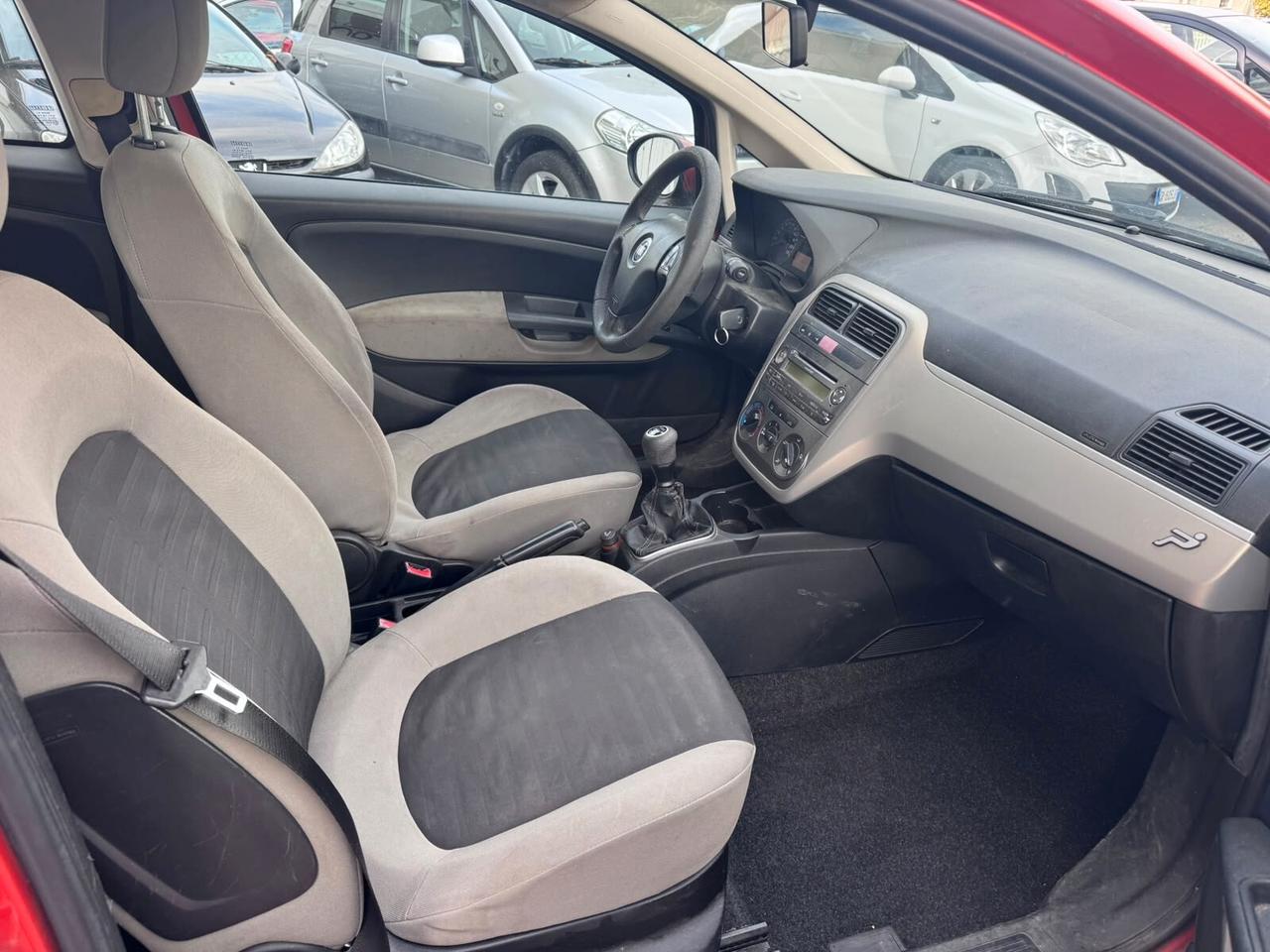 Fiat Grande Punto 1.3 MJT 75 CV 3 porte Active