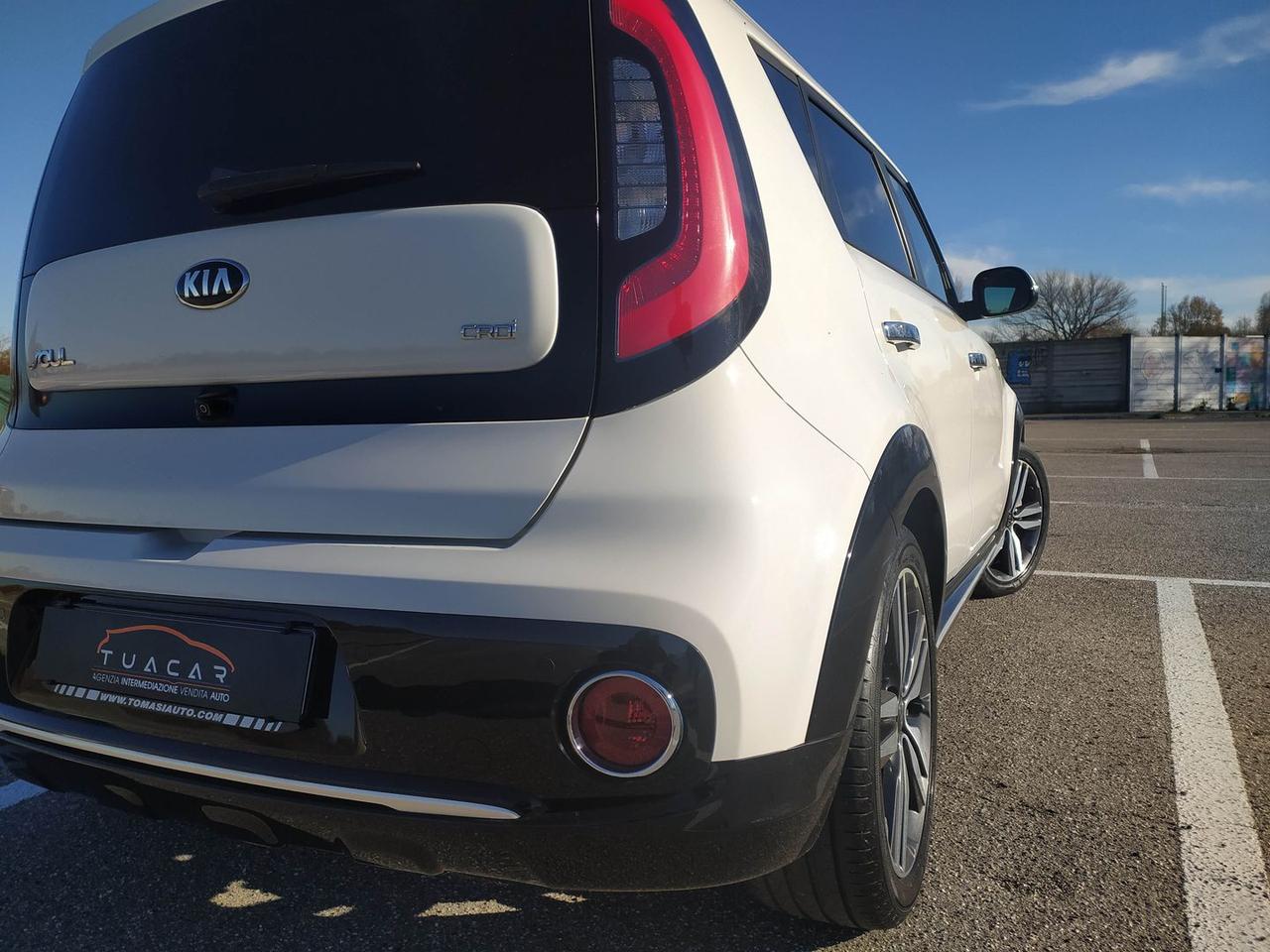 Kia Soul Limited 1.6 CRDi #8110
