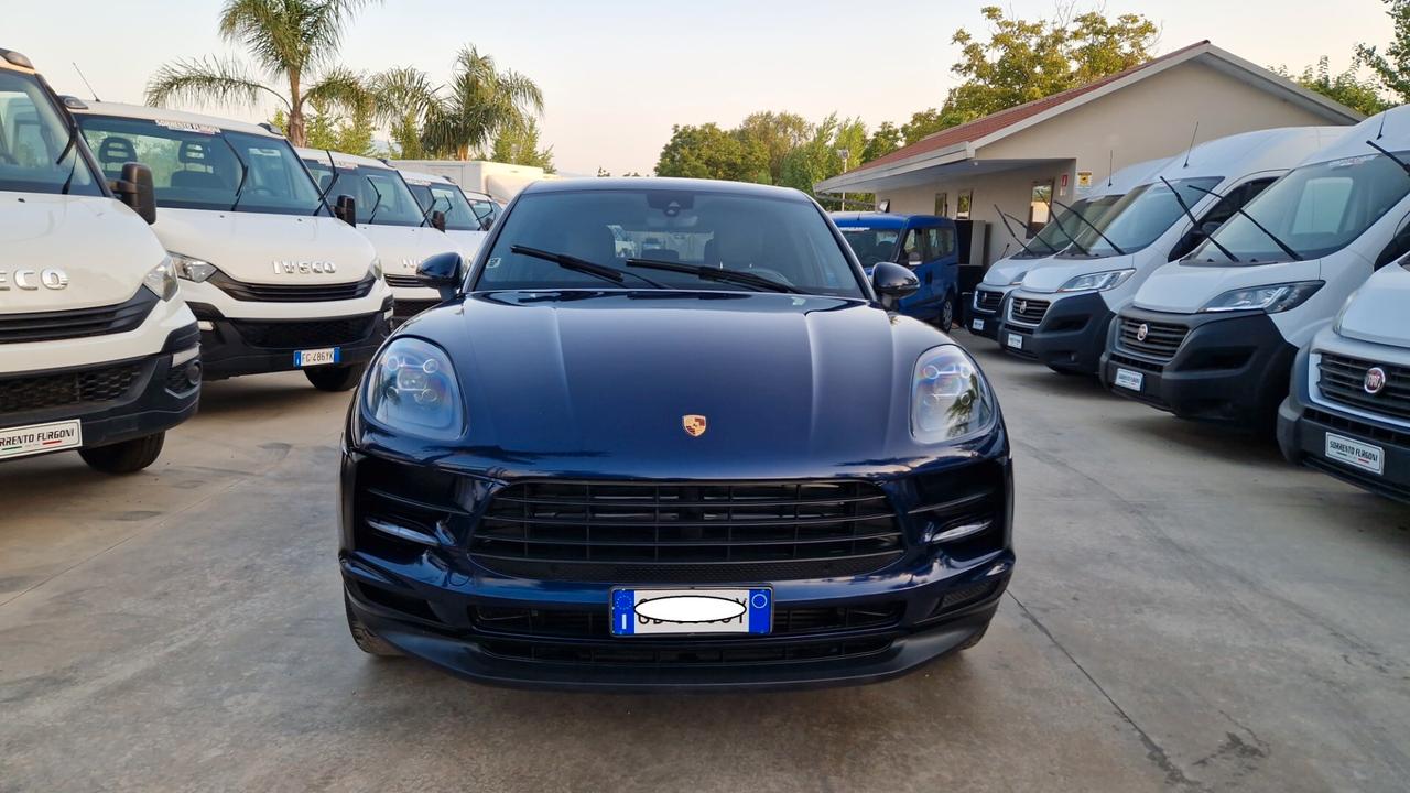 Porsche Macan 2.0-245 cv PDK -2020