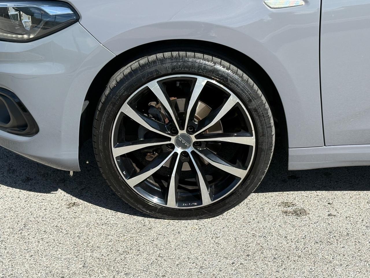Fiat Tipo 1.6 Mjt 5P S-Design FULL/NAV