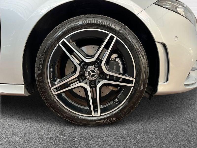 Mercedes-Benz Classe A - W177 2018 A 250 e phev (eq-power) Premium Plus edition auto