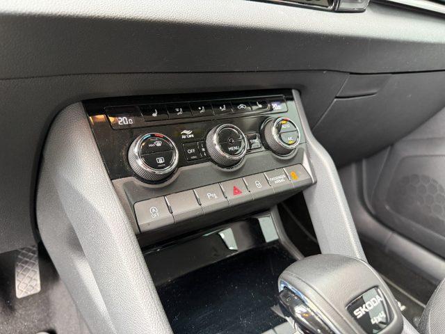 SKODA Karoq 2.0 TDI 4x4 DSG Selection LED ACC Camera Travel