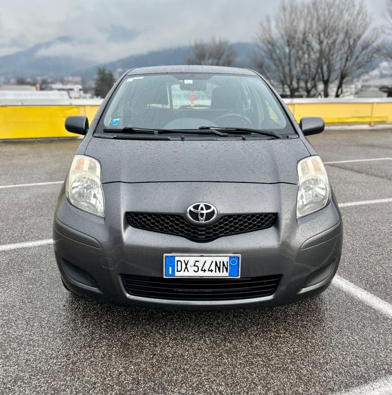 Toyota Yaris 1.0 5p Luxury Pack 2009 Neopatentati