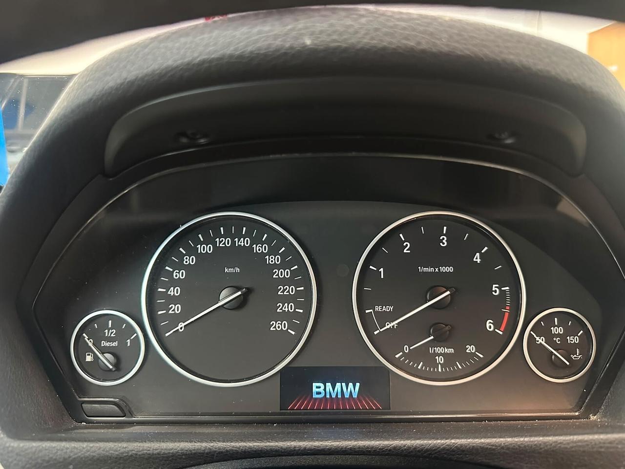 Bmw 320d xDrive Touring Business Advantage