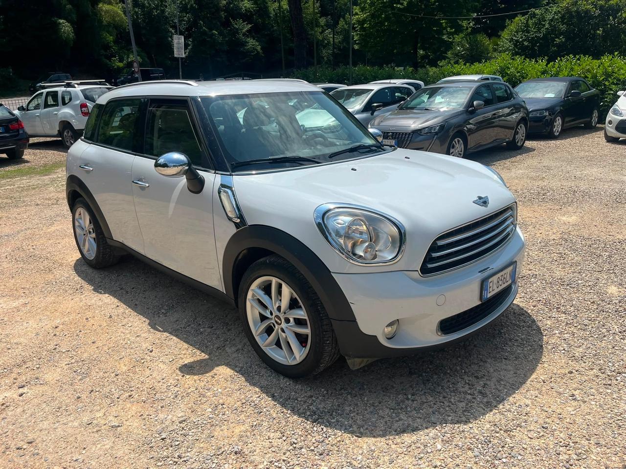 Mini 2.0 16V Cooper D Automatica