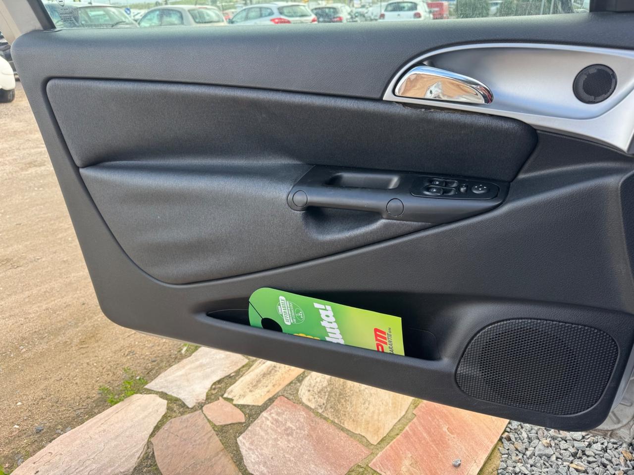 Lancia Ypsilon 1.2 69 CV Diva