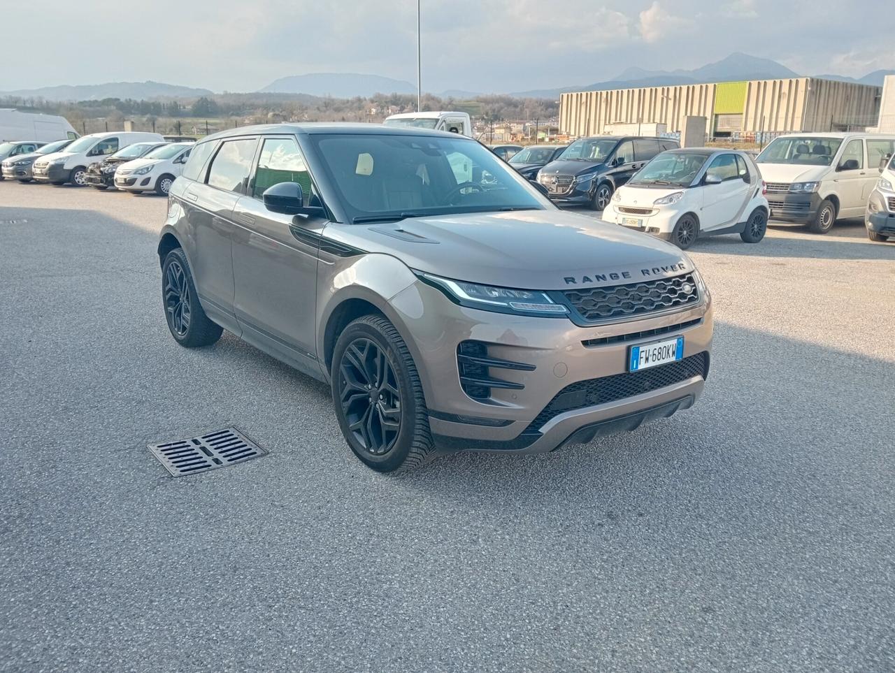 Land Rover Range Evoque 2.0D I4-L.Flw 150 CV AWD Auto R-Dynamic S