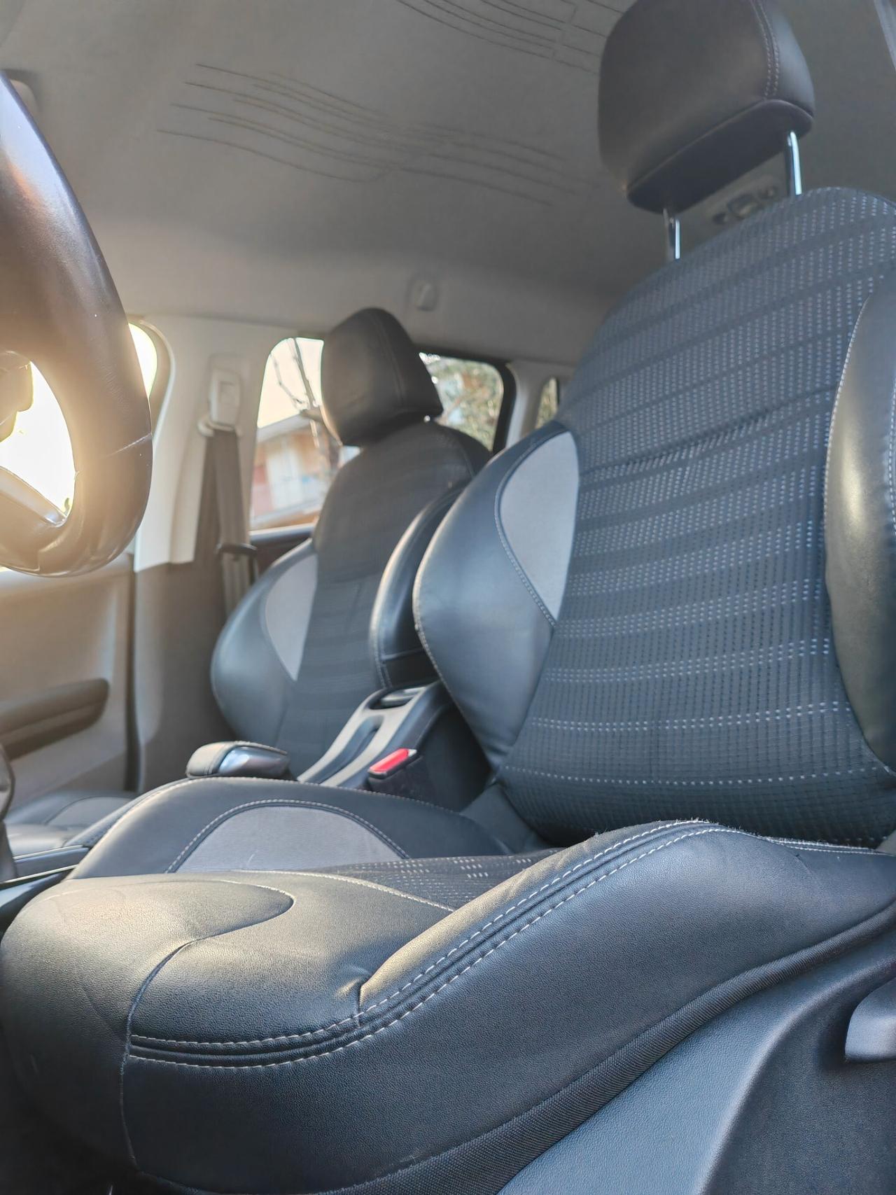 Peugeot 2008 NUOVISSIMA 1.6HDI 100 CV