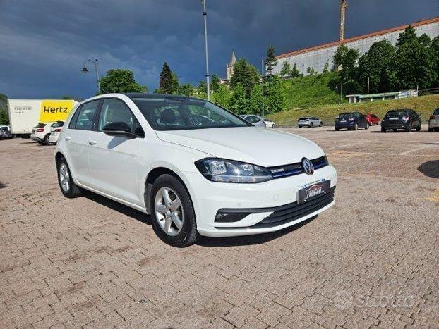 Volkswagen Golf 7 benzina/metano bassi consumi