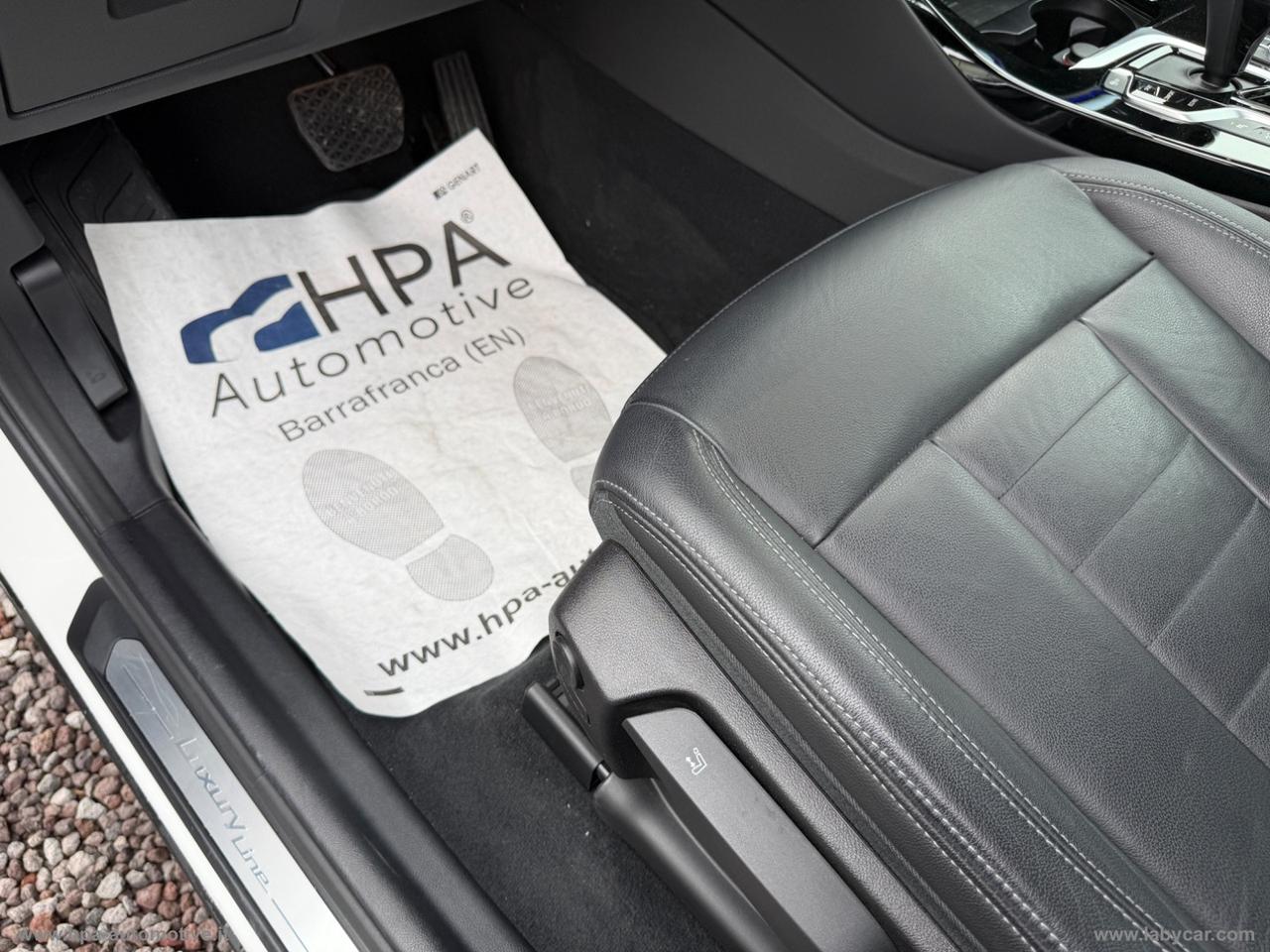 BMW X3 xDrive20d Luxury NAVI PELLE LED CERCHI 19