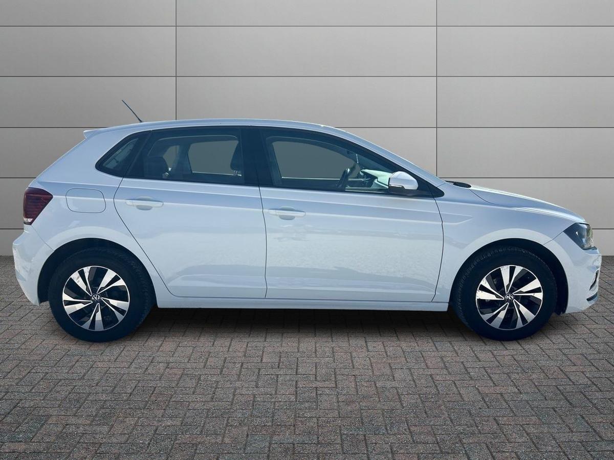 VOLKSWAGEN Polo VI 2017 - Polo 5p 1.0 tgi Comfortline 90cv my19