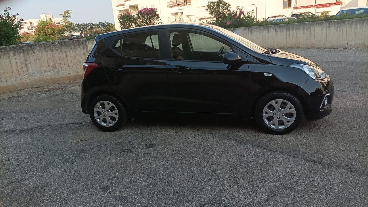 Hyundai i10 1.0 LPGI Econext Sound Edition