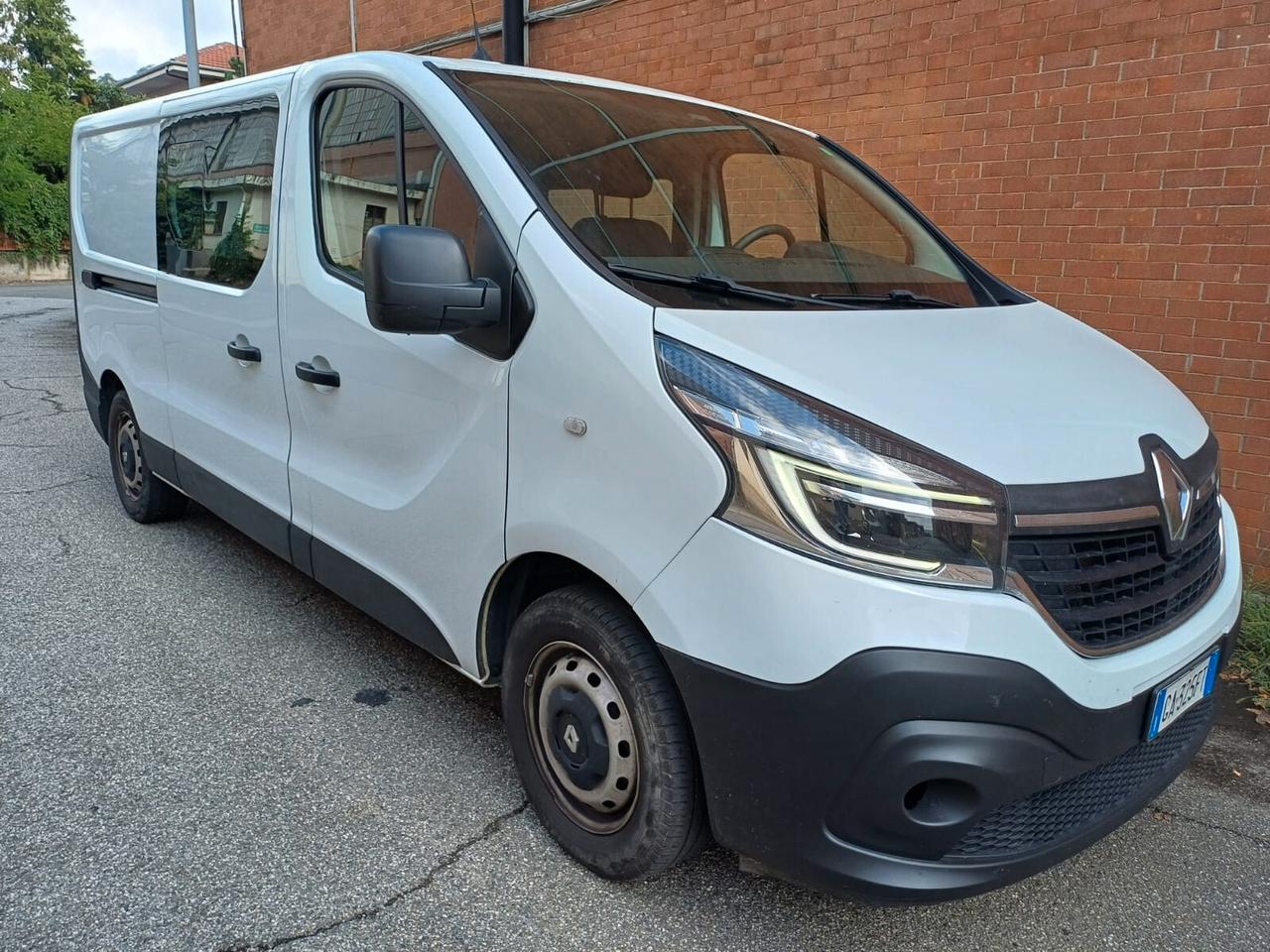 Renault Trafic T29 2.0 dCi 120CV PL-TN-DC Furgone Ice