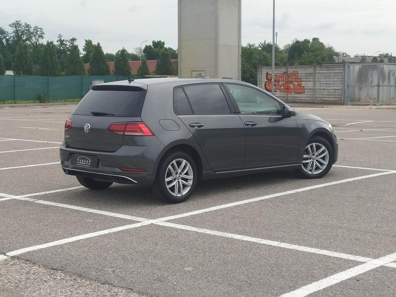 Volkswagen Golf Business 1.6 TDI BlueMotion #11156