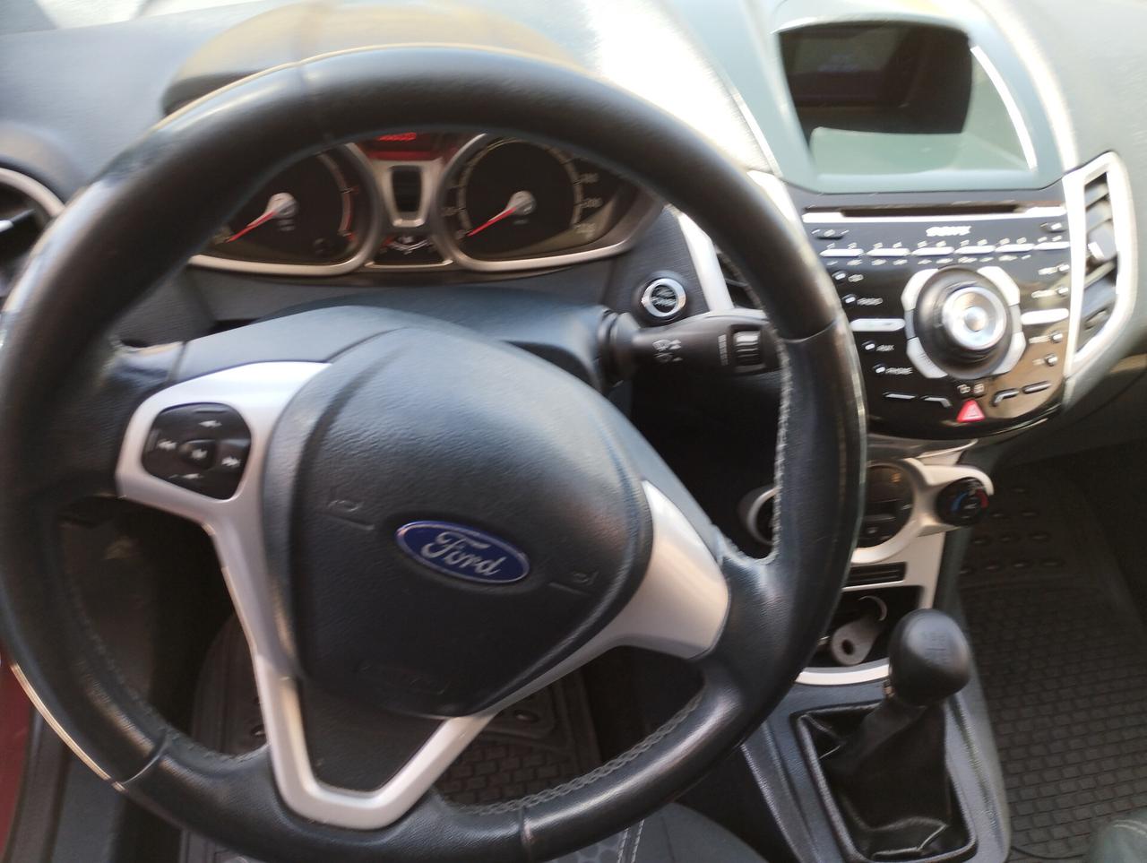 Ford Fiesta 1.6 TDCi 95 CV 5p. Titanium