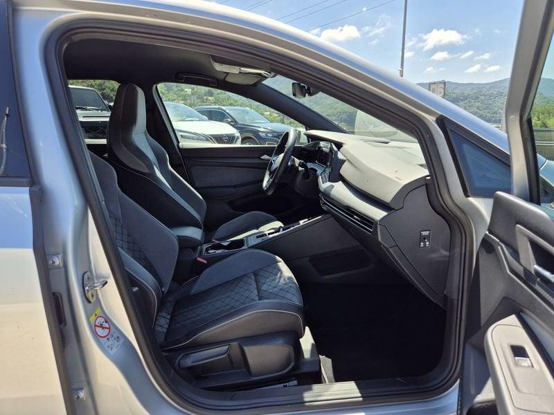 Volkswagen Golf 1.5 etsi evo R-Line 130cv dsg