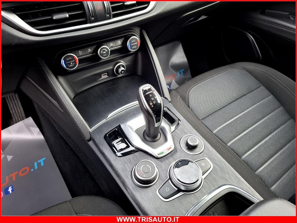 ALFA ROMEO Stelvio 2.2 TD At8 Ti Q4 Business (FARI XENON+NAVI)