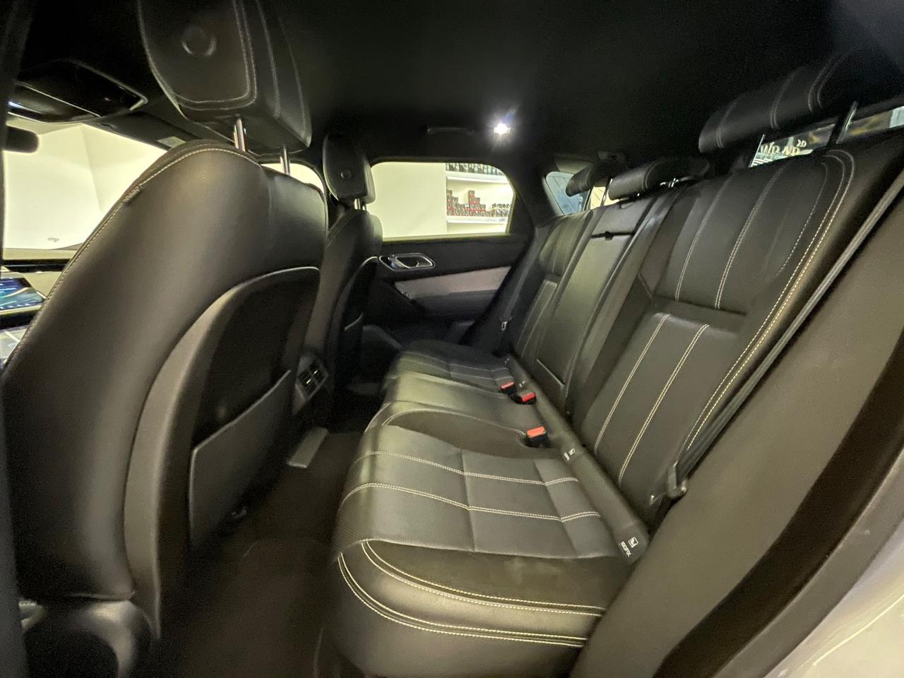 Land Rover Range Velar 2.0D I4 240 CV R-Dynamic