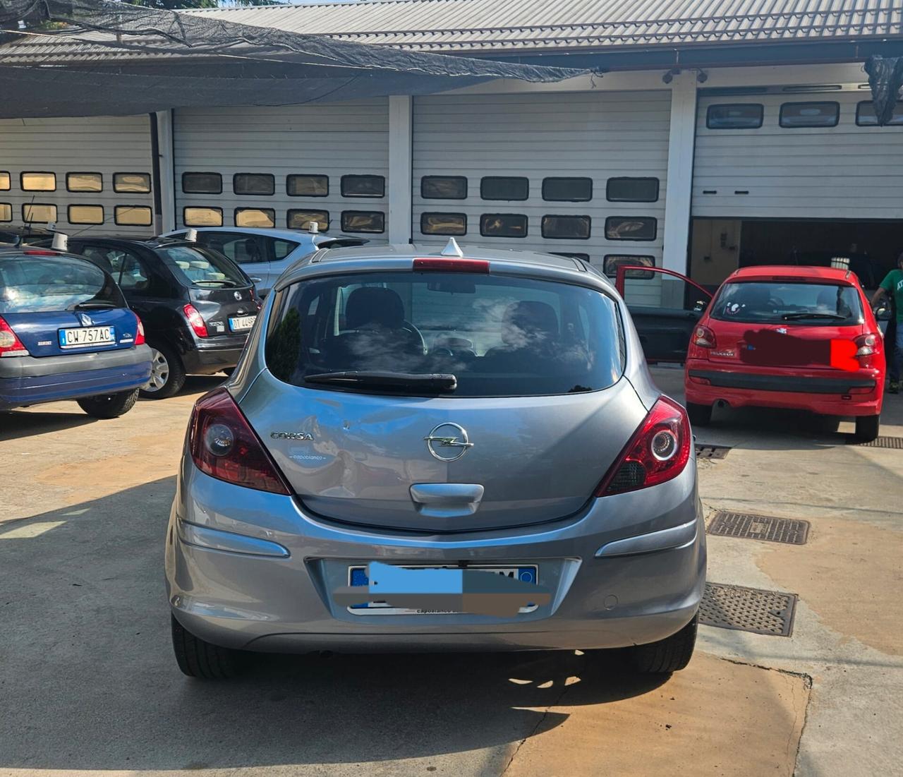 Opel Corsa 1.2 80CV 3 porte GPL-TECH Club