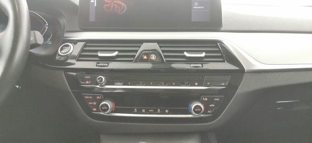 BMW 520 d 48V Touring Business