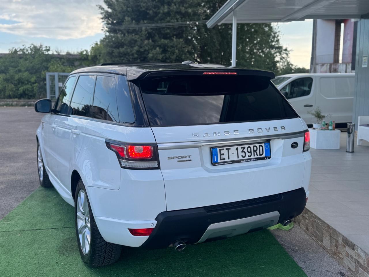 Land Rover Range Sport 3.0 TDV6 HSE Dynamic TETTO