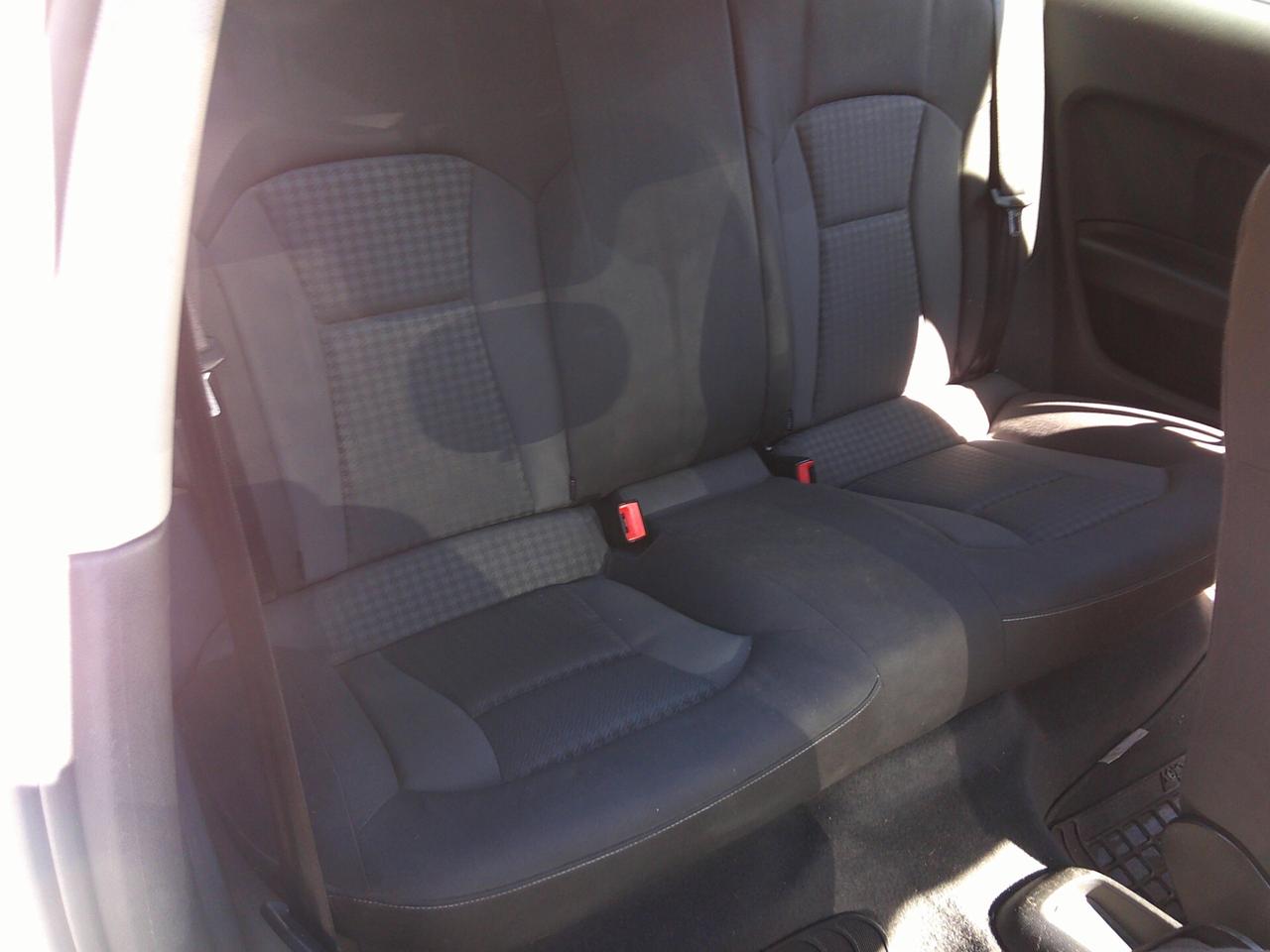 Audi A1 1.6 TDI 105 CV Ambition 12/10