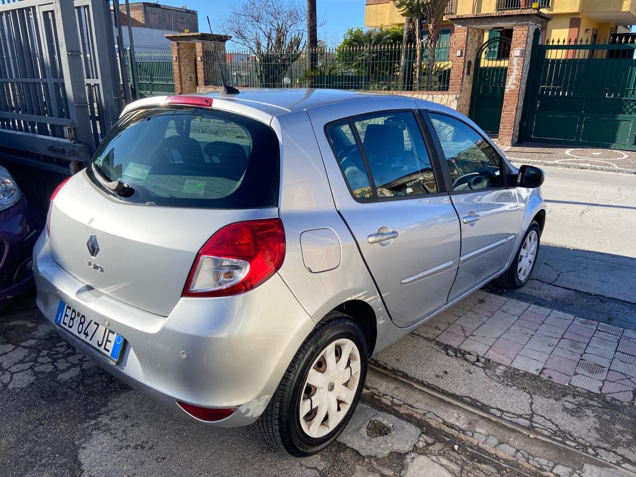 Renault Clio Storia 1.2 5 porte Confort
