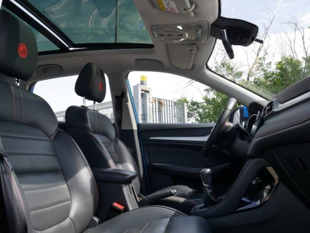 Mg ZS 1.0 Luxury