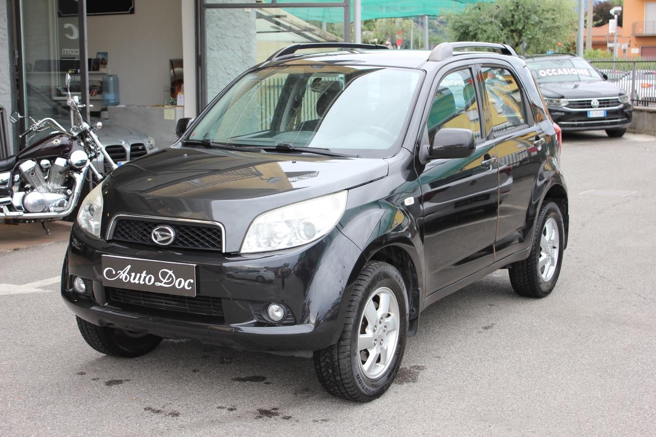 Daihatsu Terios 1.5 4WD SX GPL CAMBIO AUTOMATICO SENSORI POST.
