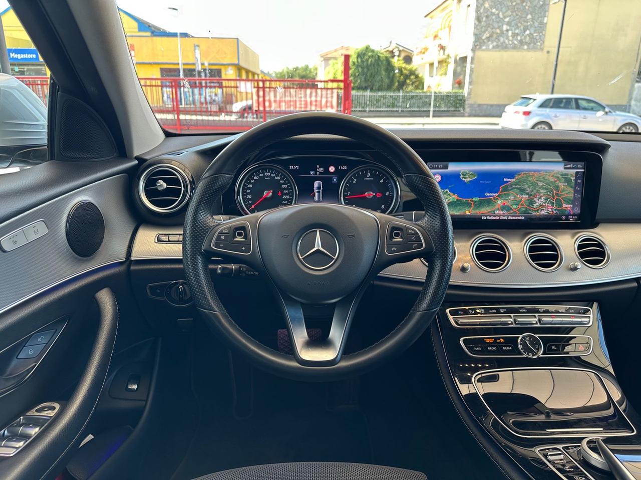 Mercedes-Benz E 220 Business Sport E 220 D #6728