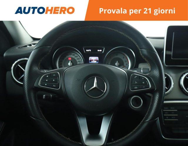 MERCEDES-BENZ GLA 180 d Automatic Sport