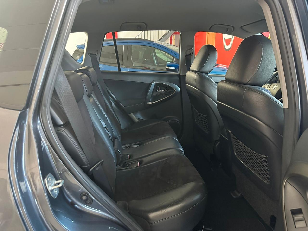 Toyota RAV 4 RAV4 Crossover 2.2 D-4D 150 CV Lounge