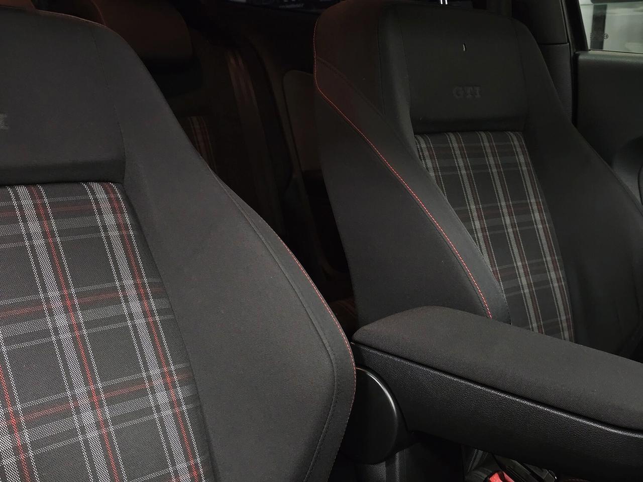 Volkswagen Polo V 1.4 TSI GTI 180CV FULL BLACK_SCARICO_TETTO_GAR12