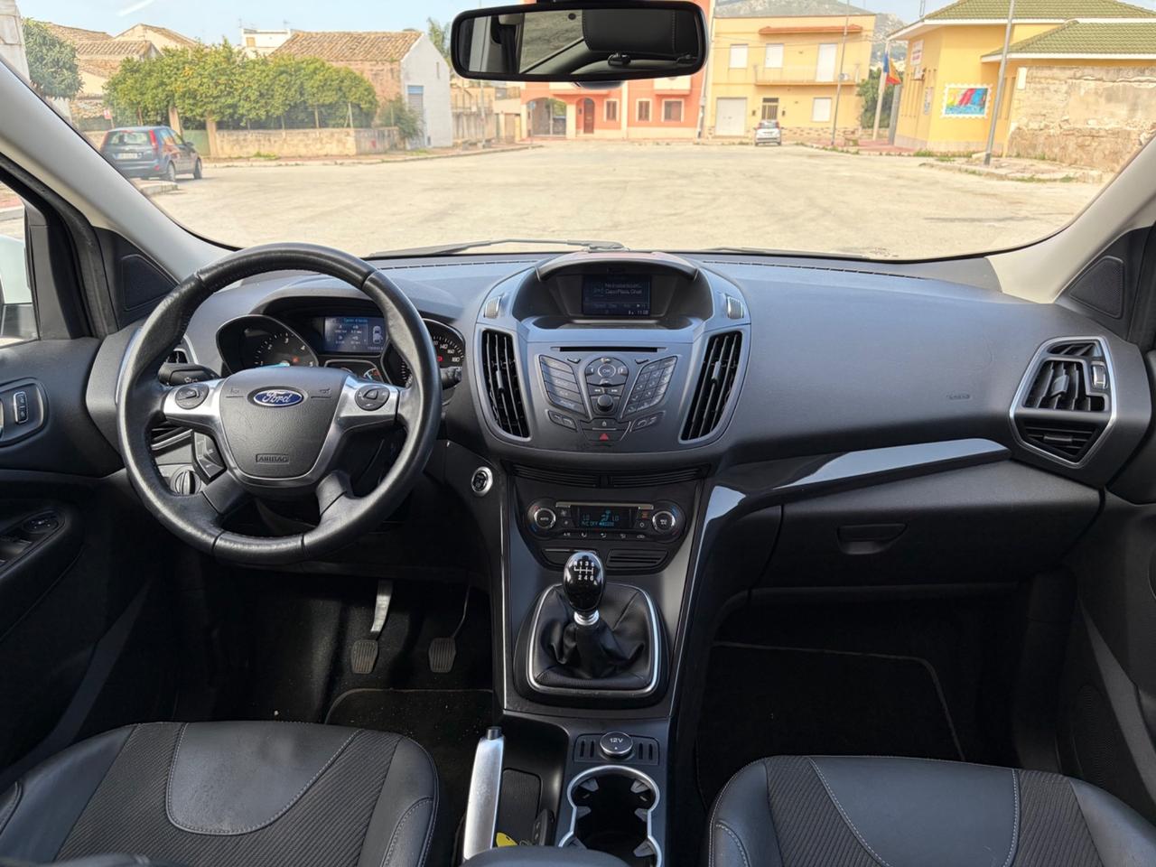 Ford Kuga 2.0 TDCI 115 CV 2WD Titanium