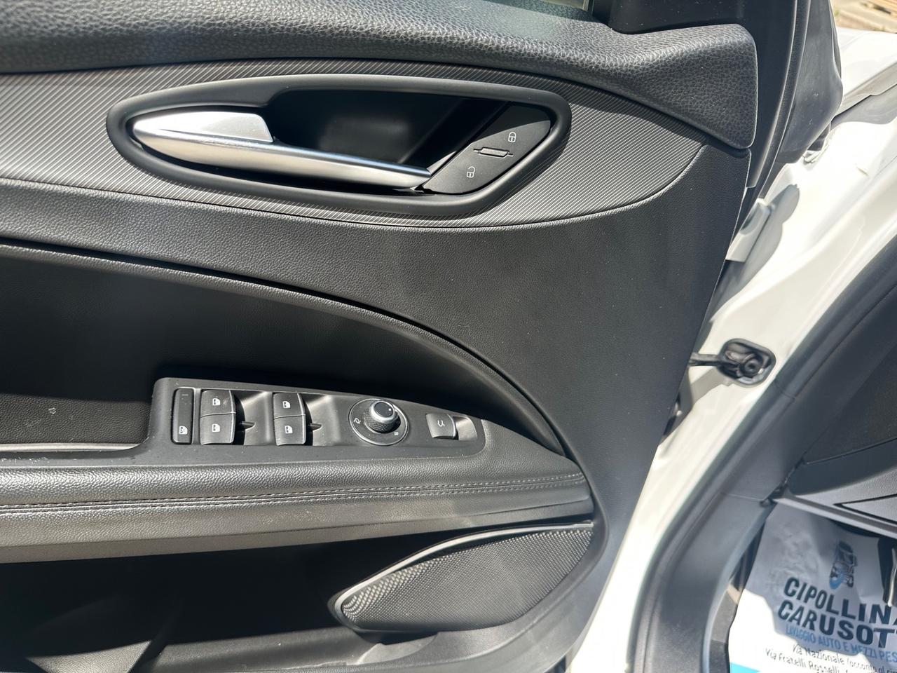 Alfa Romeo Stelvio 2.2 Turbodiesel 190 CV AT8 Q4 Sprint