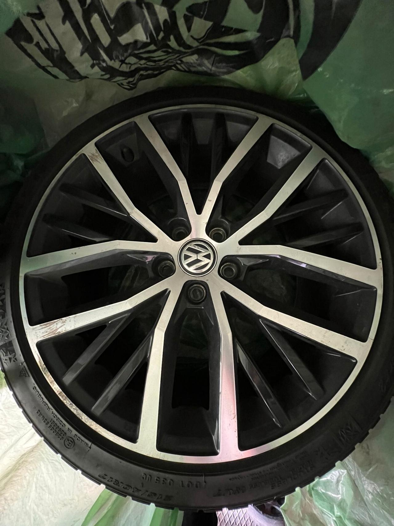 VOLKSWAGEN POLO GTI 5p 1.8 BM 192cv DSG, UFF ITALIANA, FARI LED, APPLE ANDROID, EURO 6B, PERMUTE